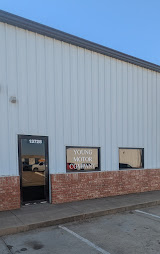 Young Motor Company storefront at 13728 N Lincoln Boulevard